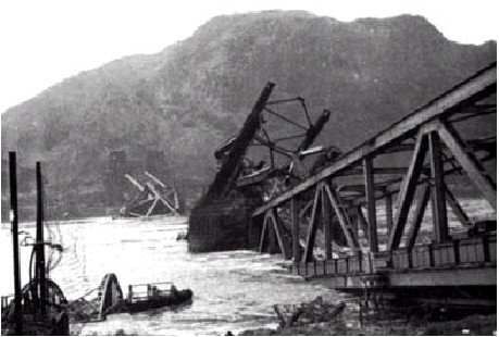Ludendorf Bridge - Collapsed